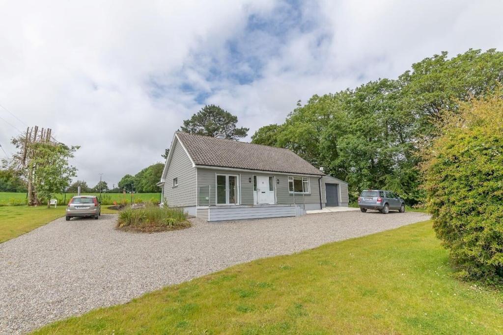 2 Bed Waterfront Property - Close To Courtmacsherry Cork Exterior foto